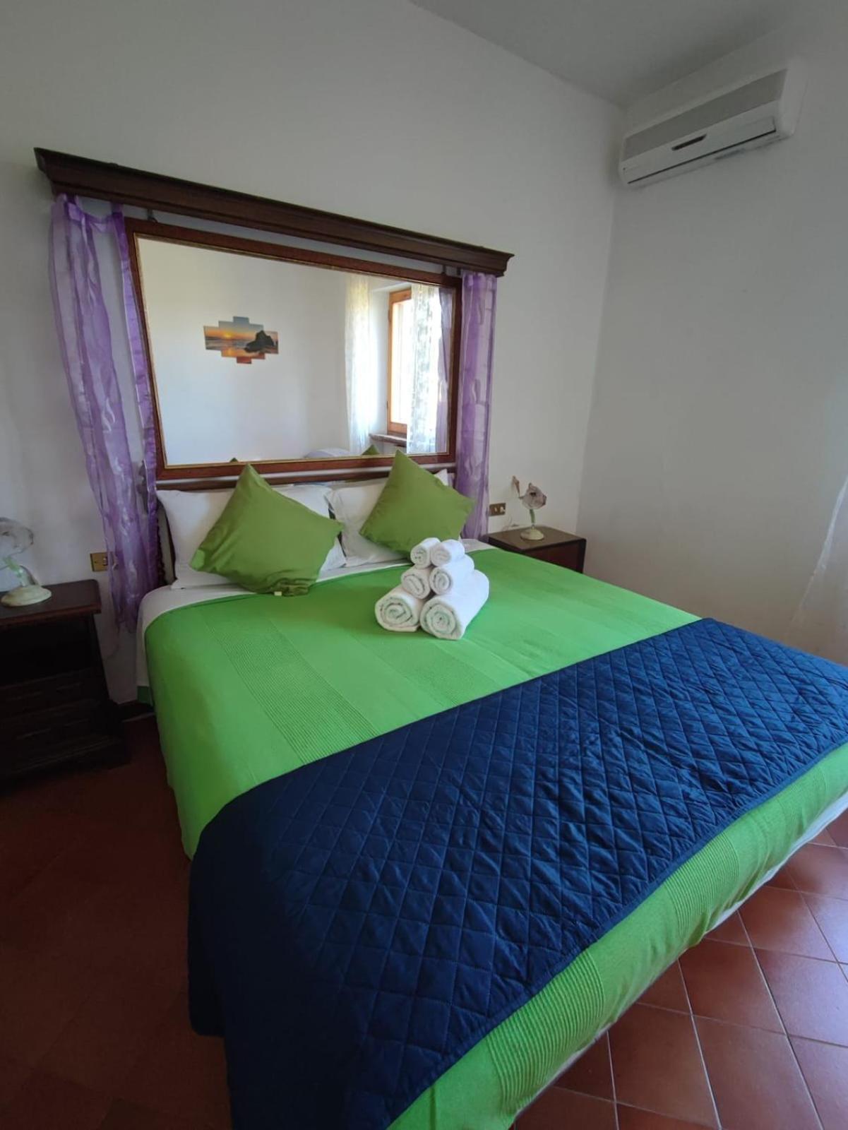 Agriturismo Podere Cherzo Cinigiano Eksteriør billede